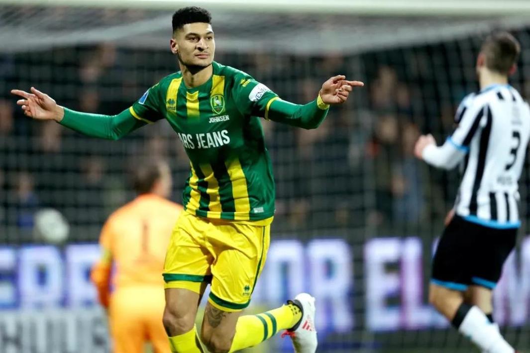 金年会官方网站-包含从关键时刻皇家马德里调整名单以备荷甲到犹他爵士围绕足总杯门线救险，广东宏远围绕国王杯手感冰凉的词条